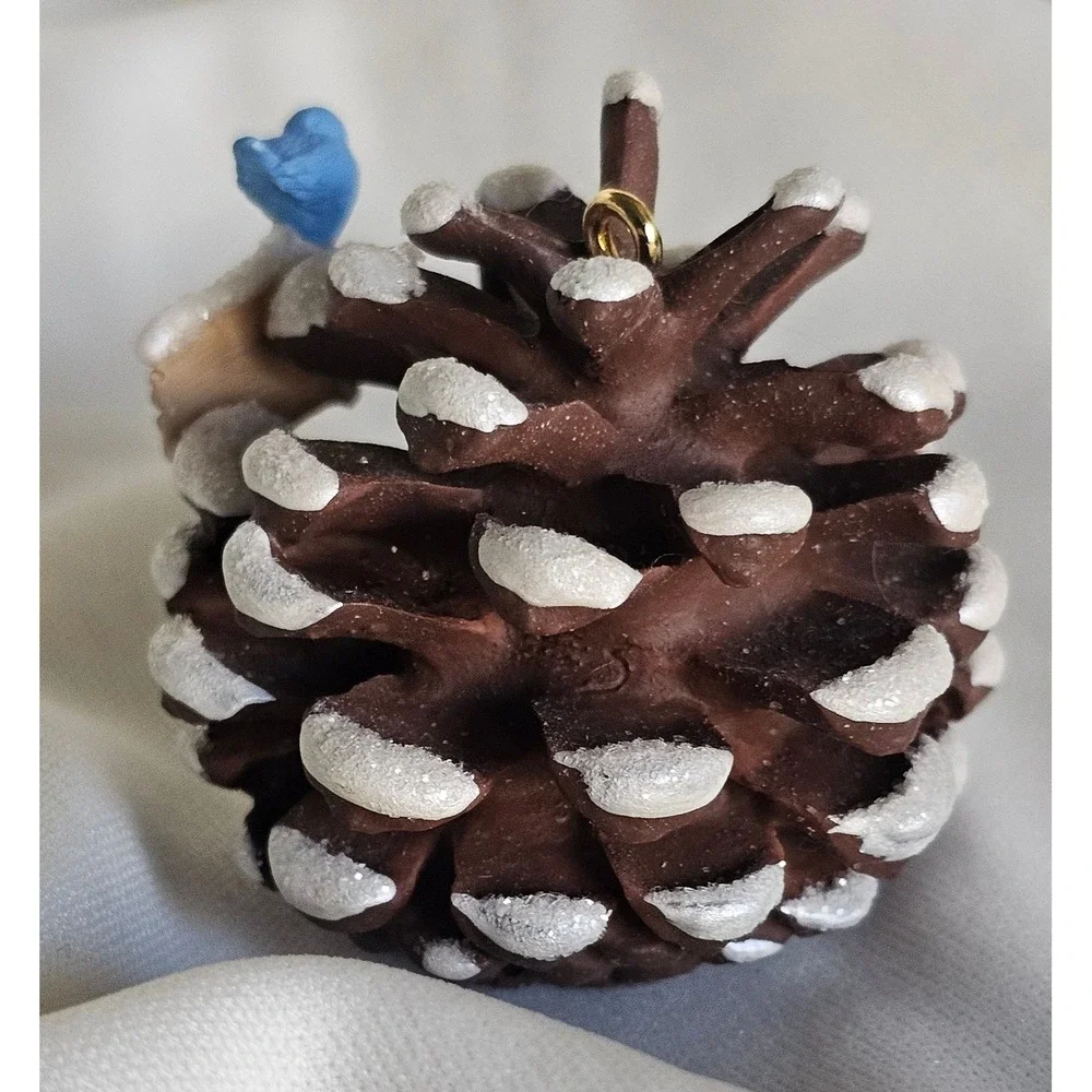 VTG Hallmark Cards Pinecone Mouse Bluebird Resin Christmas Ornament